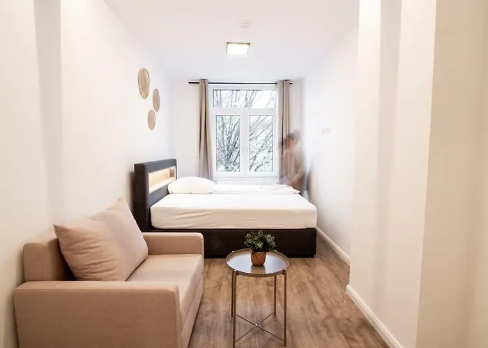 Ferienwohnung Hamburg Gem for 12